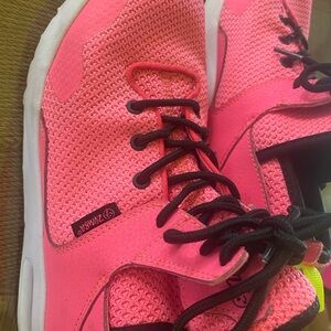 Zumba Fitness Neon Pink Women's Dance Training Sneakers